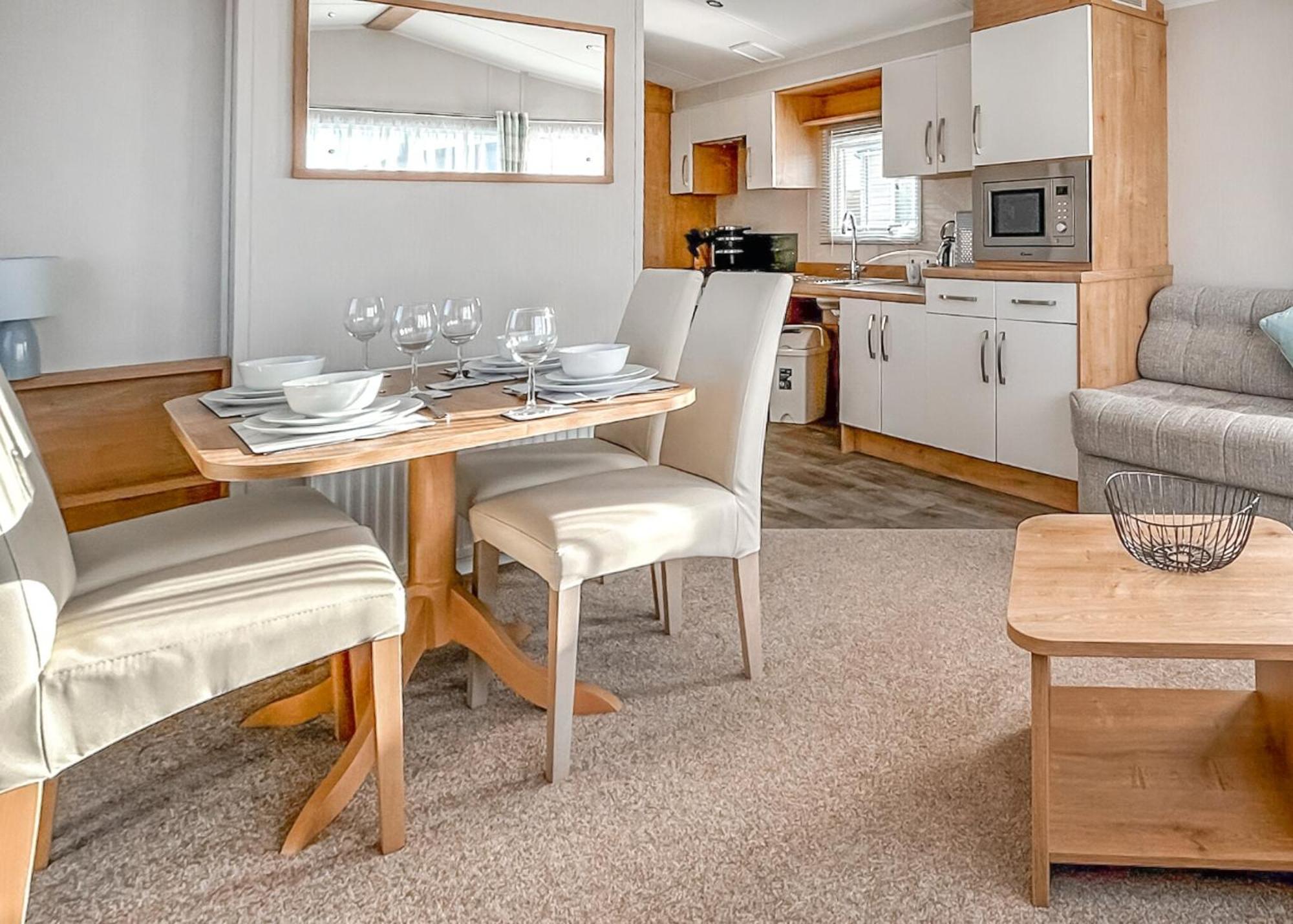 Newbridge  Orchards Holiday Park חדר תמונה